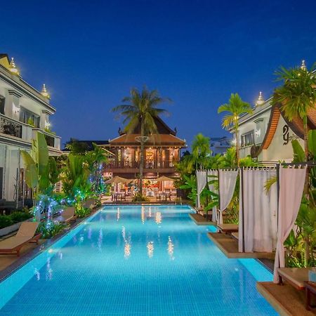 ホテル Angkor Tempora Boutique シェムリアップ エクステリア 写真