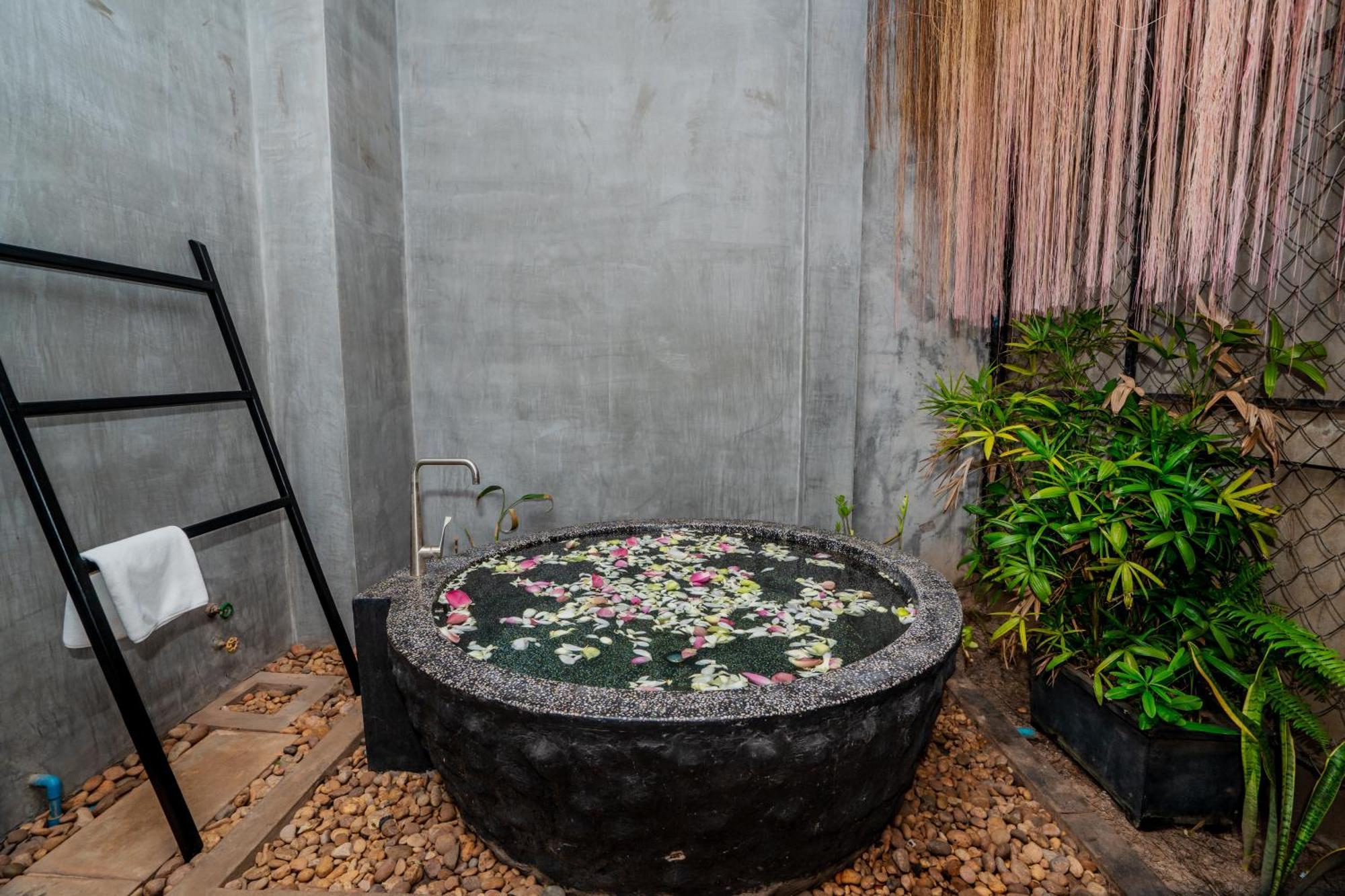 ホテル Angkor Tempora Boutique シェムリアップ エクステリア 写真